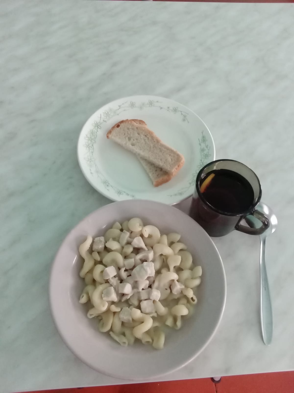 горячий завтрак.